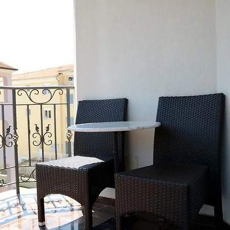 Armin Apartment