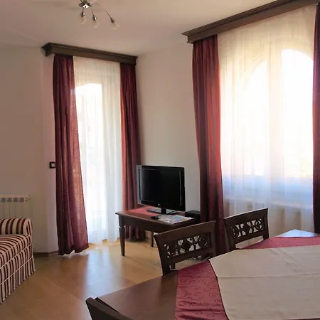 Armin Apartment